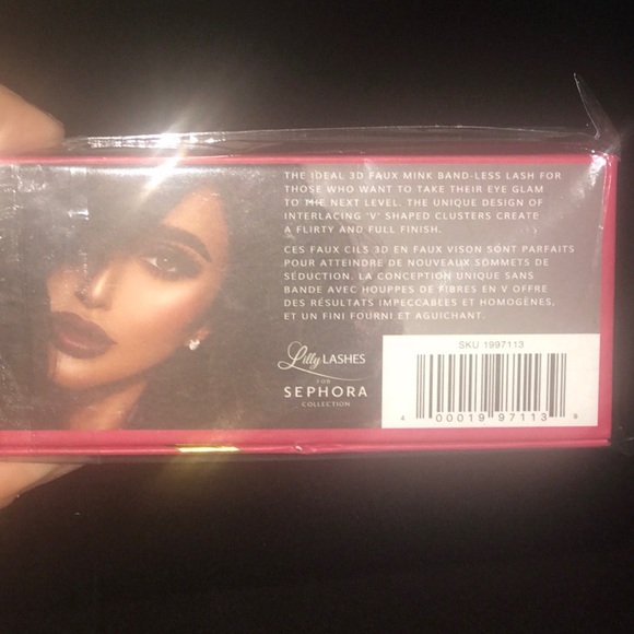 Lilly Lashes for Sephora  Collection in Mykonos - Picture 3 of 3